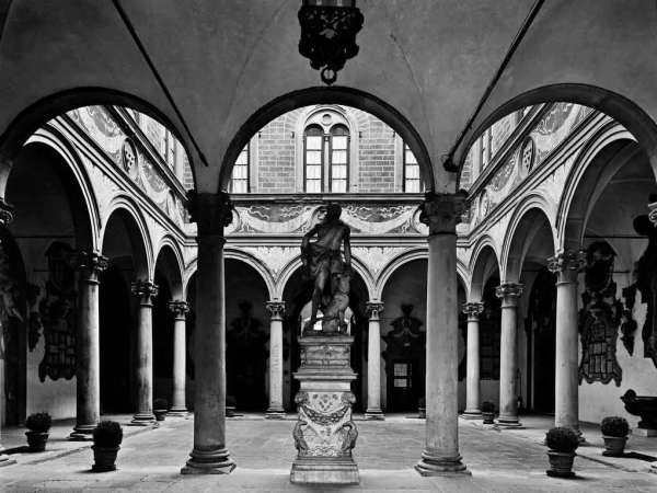 Palacio Medici Riccardi_Page_05